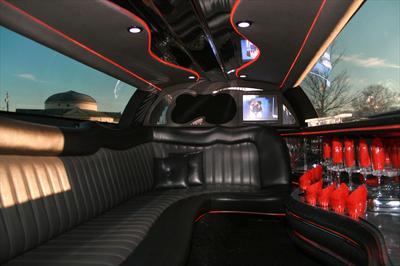 Stretch Limo - Lincoln Town Car
