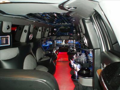 Stretch SUV - Chrysler Aspen