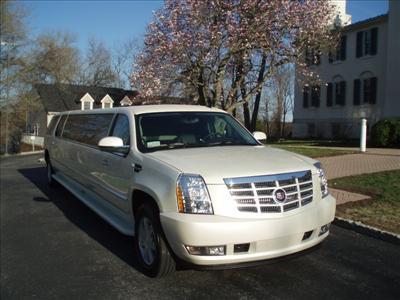 Stretch SUV - Cadillac Escalade