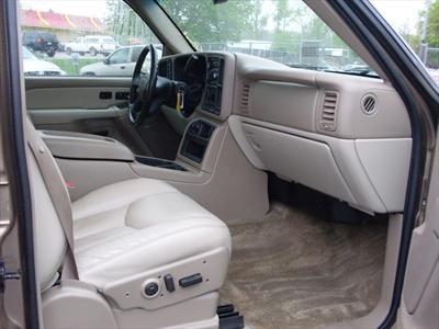 SUV - Chevrolet Suburban