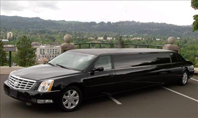 Stretch Limo - Cadillac DTS