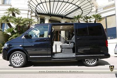 Van - Volkswagen Caravelle