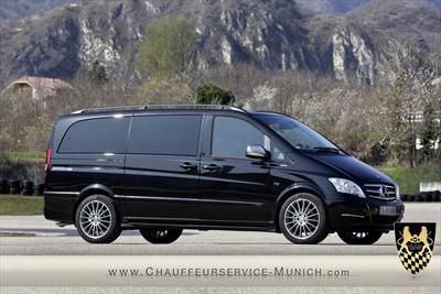 Van - Mercedes Benz 