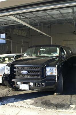 Stretch SUV - Ford Excursion