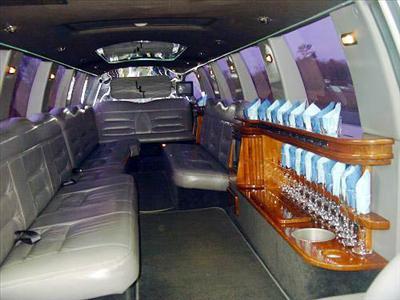 Stretch SUV - Lincoln Navigator