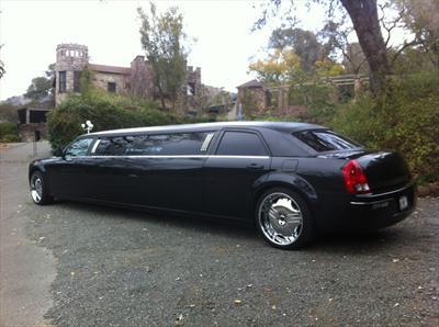 Stretch Limo - Chrysler 300