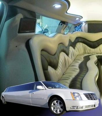 Stretch Limo - Cadillac DTS