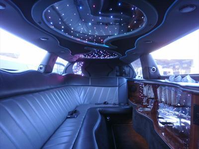 Stretch Limo - Chrysler 300