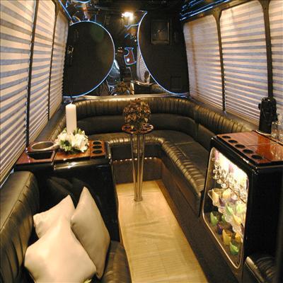 Mini-Bus - Limo / Party Style 