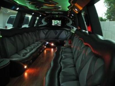 Stretch SUV - Cadillac Escalade