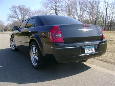 Sedan - Chrysler 300