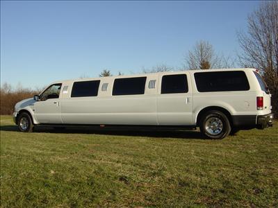 Stretch SUV - Ford Excursion