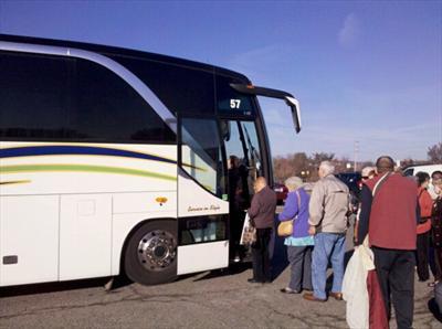 MotorCoach - Deluxe Motor Coach 