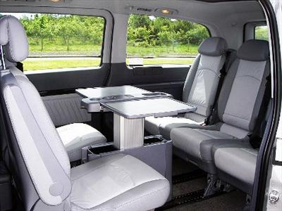 Van - Mercedes Benz 