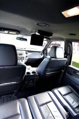 SUV - Ford Expedition