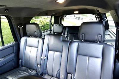 SUV - Ford Expedition