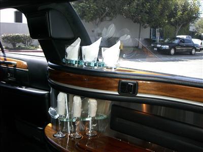 Stretch Limo - Lincoln Town Car