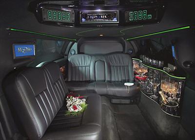 Stretch Limo - Lincoln Town Car