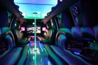 Stretch SUV - Ford 