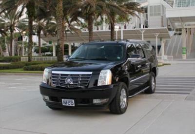 SUV - Cadillac Escalade ESV