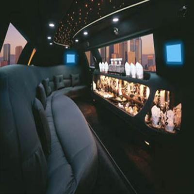 Stretch Limo - Lincoln Town Car