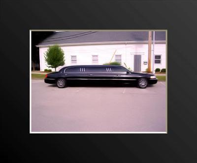 Stretch Limo - Lincoln Town Car