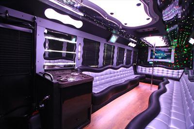 Mini-Bus - Limo / Party Style 