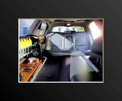 Stretch Limo - Lincoln Town Car