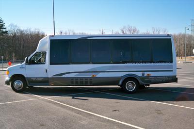 Mini-Bus - Limo / Party Style 