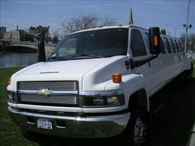 Stretch SUV - GMC 