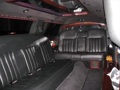 Stretch Limo - Lincoln Town Car