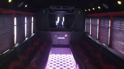 Mini-Bus - Limo / Party Style 