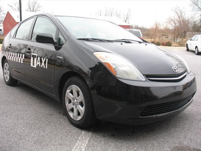 Sedan - Toyota Prius