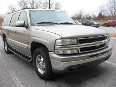 SUV - Chevrolet Suburban
