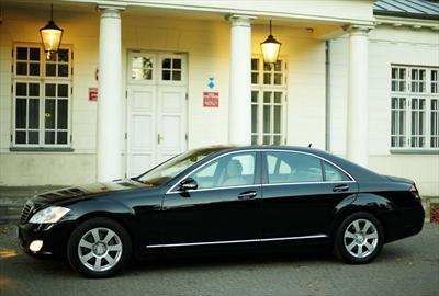 Luxury Sedan - Mercedes Benz S-Class