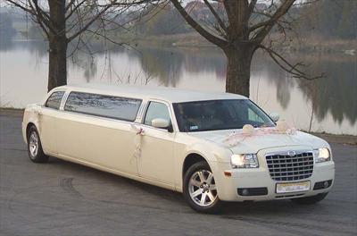 Stretch Limo - Lincoln Town Car