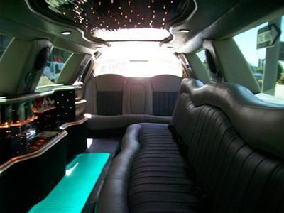 Stretch Limo - Lincoln Town Car