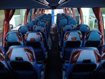 MotorCoach - Deluxe Motor Coach 