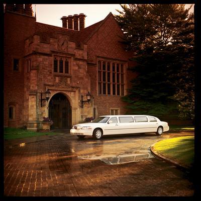 Stretch Limo - Lincoln Town Car