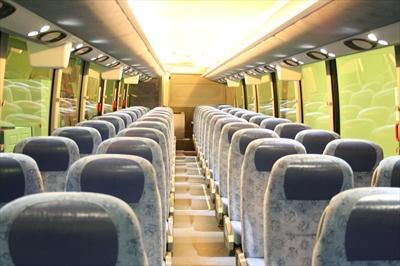 MotorCoach - Deluxe Motor Coach 