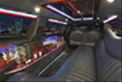 Stretch Limo - Lincoln Town Car