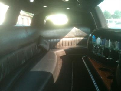 Stretch Limo - Lincoln Town Car