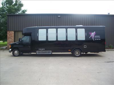 Mini-Bus - Limo / Party Style 