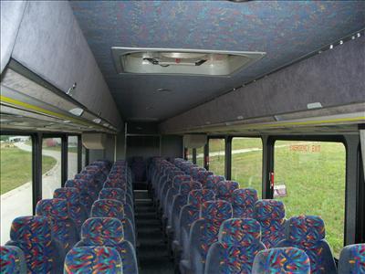 MotorCoach - Deluxe Motor Coach 