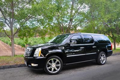 SUV - Cadillac Escalade ESV