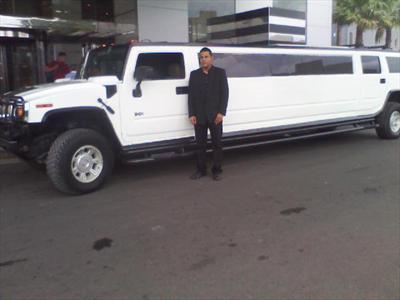 Stretch SUV - Hummer H2