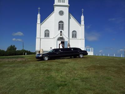 Stretch Limo - Lincoln Town Car