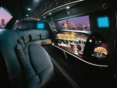 Stretch Limo - Lincoln Town Car