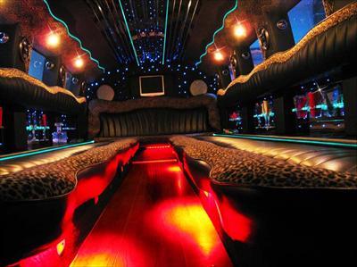 Stretch SUV - Hummer H2