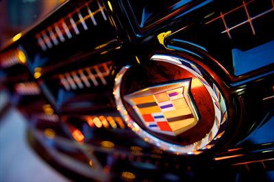 SUV - Cadillac Escalade ESV